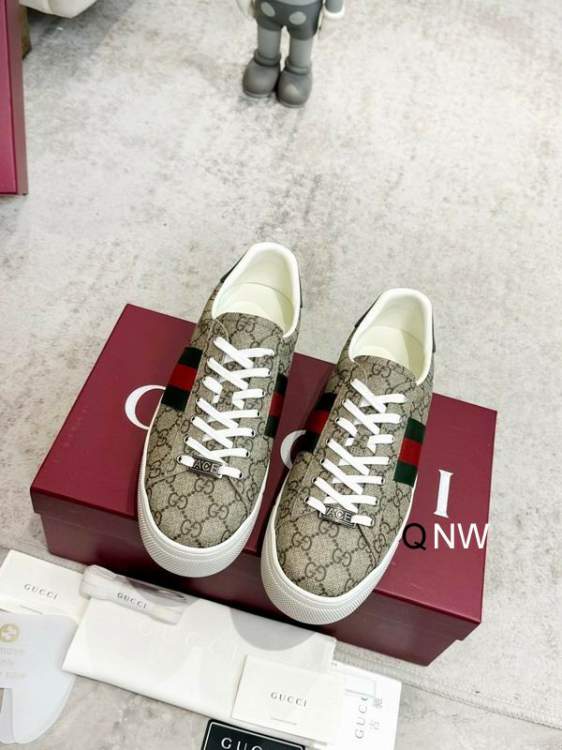 Picture of Gucci Shoes _SKUGuccisz35-45NW12416486